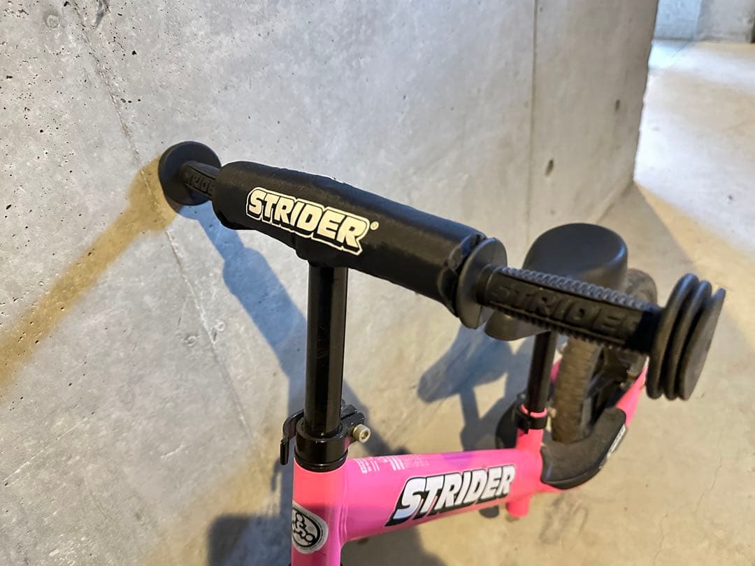 STRIDER ストライダー ピンク バランスバイク 12インチ クラシック