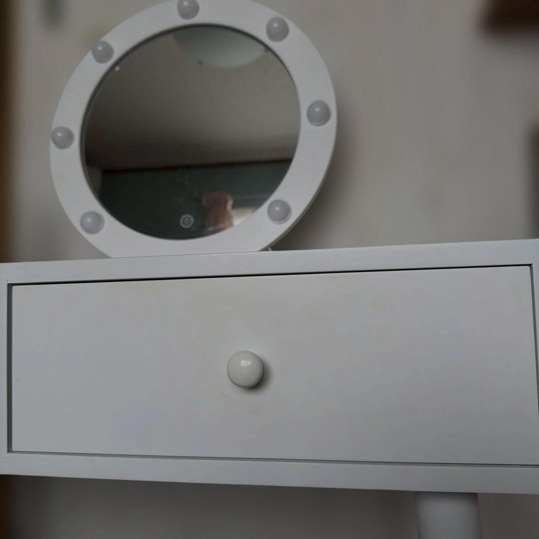 【送料込み・匿名配送】LEDライト付きドレッサー 鏡取り外し可 2段引き出し付き