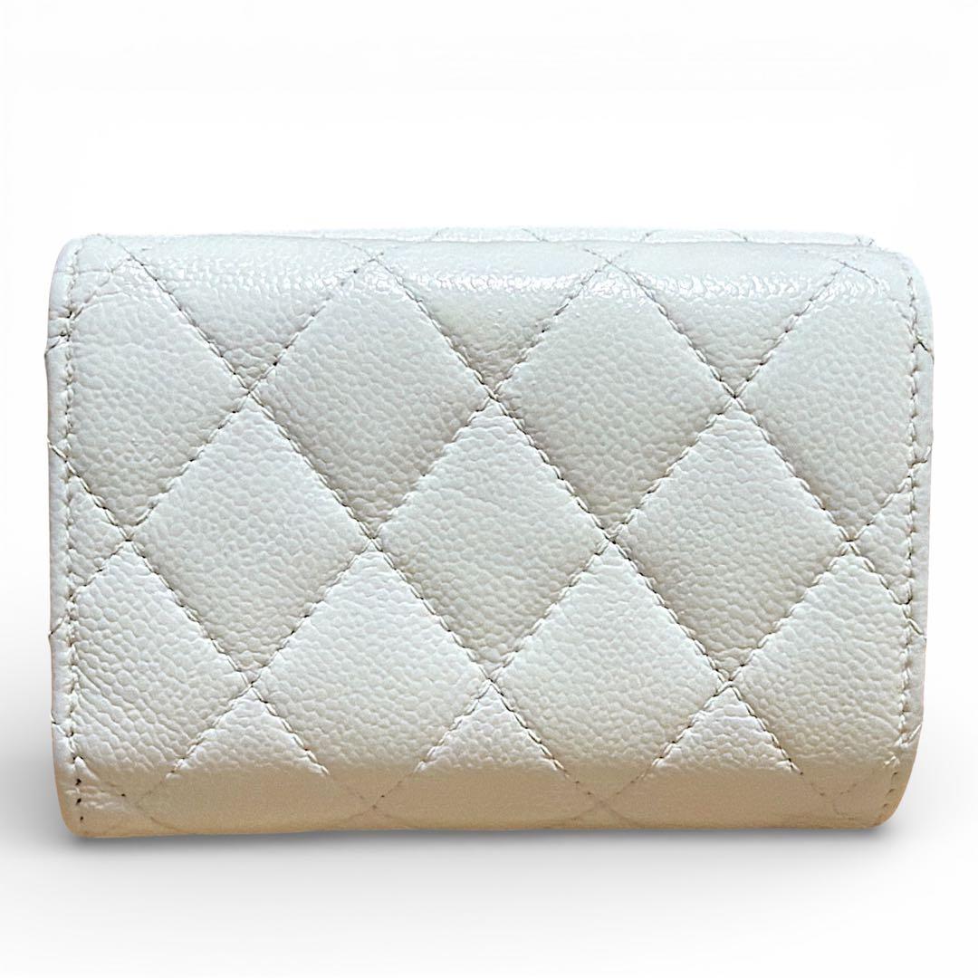 【CHANEL】シャネル三つ折り財布☆ホワイト☆限定☆内側デザインが可愛い