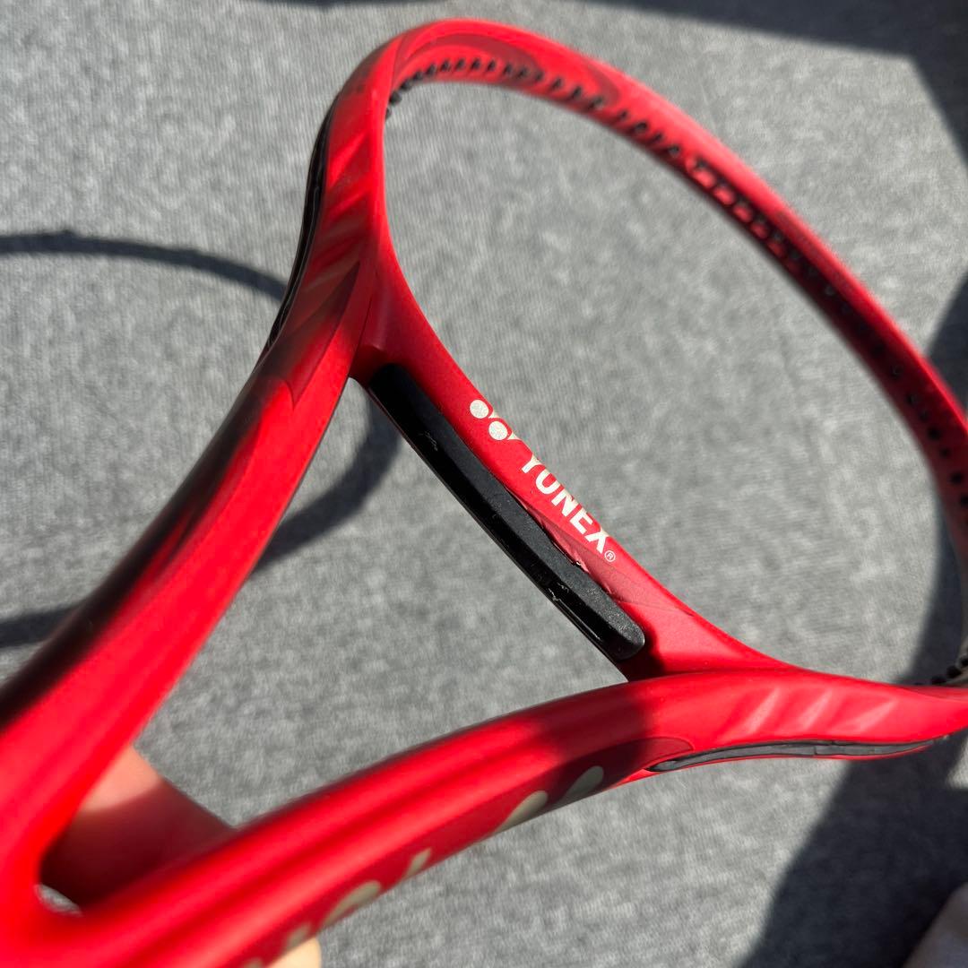 ヨネックス　YONEX ブイコア98 赤　レッド　希少 VCORE98
