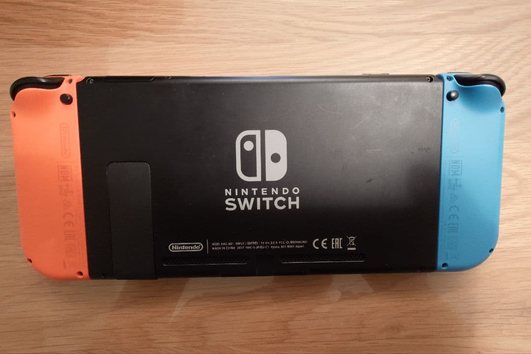 ヒ*シ様 【中古】Nintendo Switch 本体 ＋収納ケース