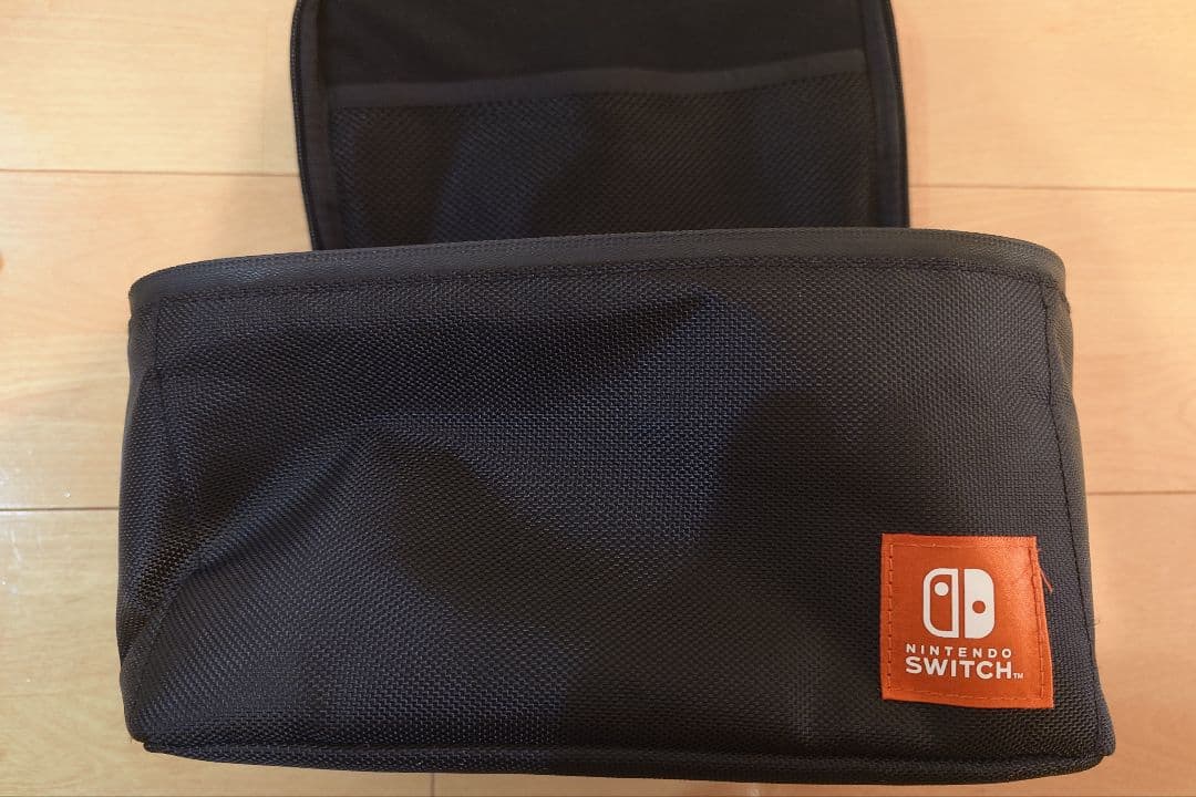 ヒ*シ様 【中古】Nintendo Switch 本体 ＋収納ケース
