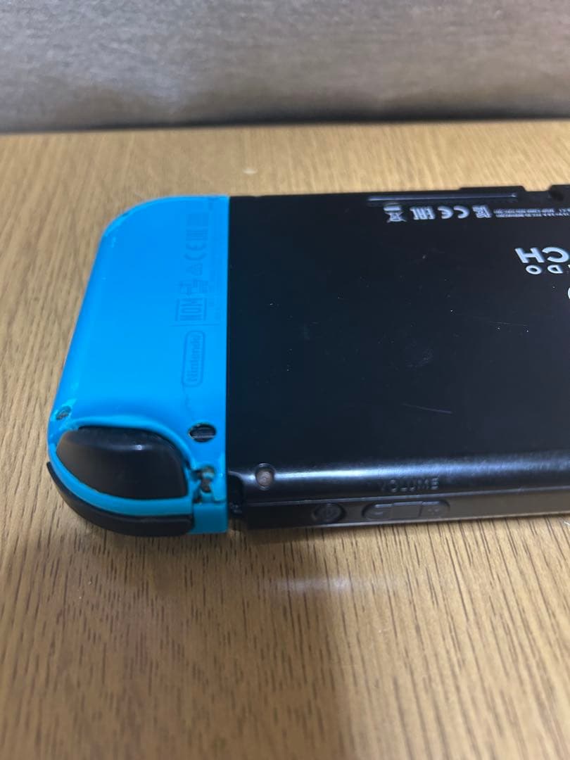 Nintendo Switch 本体のみ 青/赤