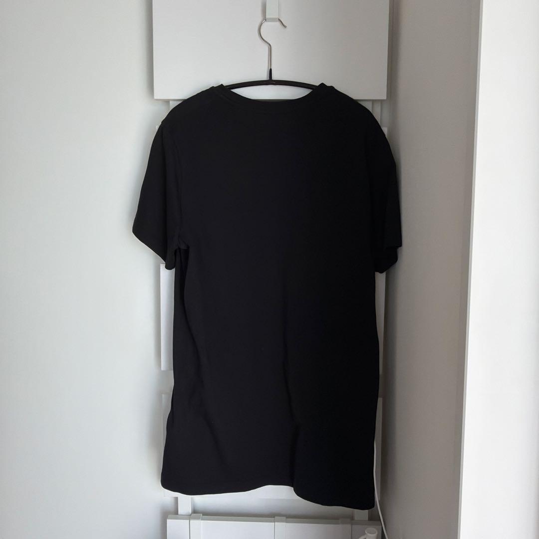 MONCLER ブラック Tシャツ ロゴプリント