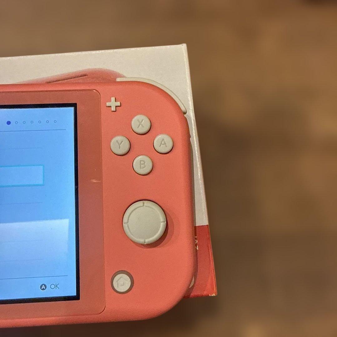 Nintendo Switch Lite 本体コーラル［HDH-001］