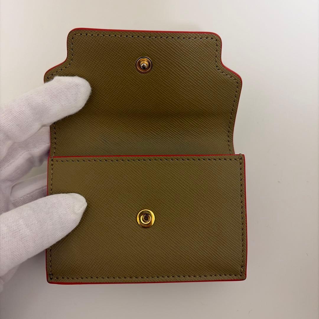 MARNI オリーブグリーン 三つ折り財布
