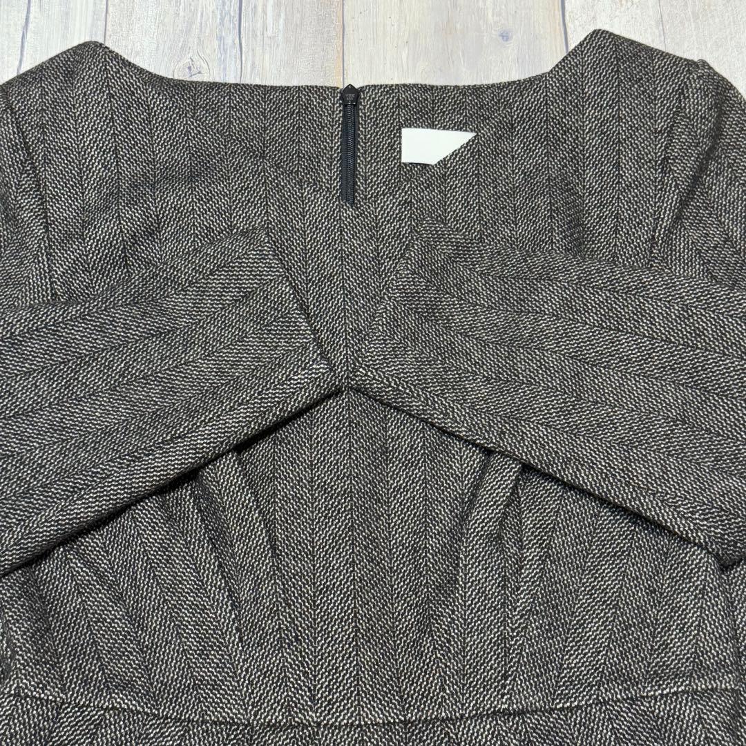 【現行品】mimigrant ケリー Xライン ヘリンボーン Vネックワンピース