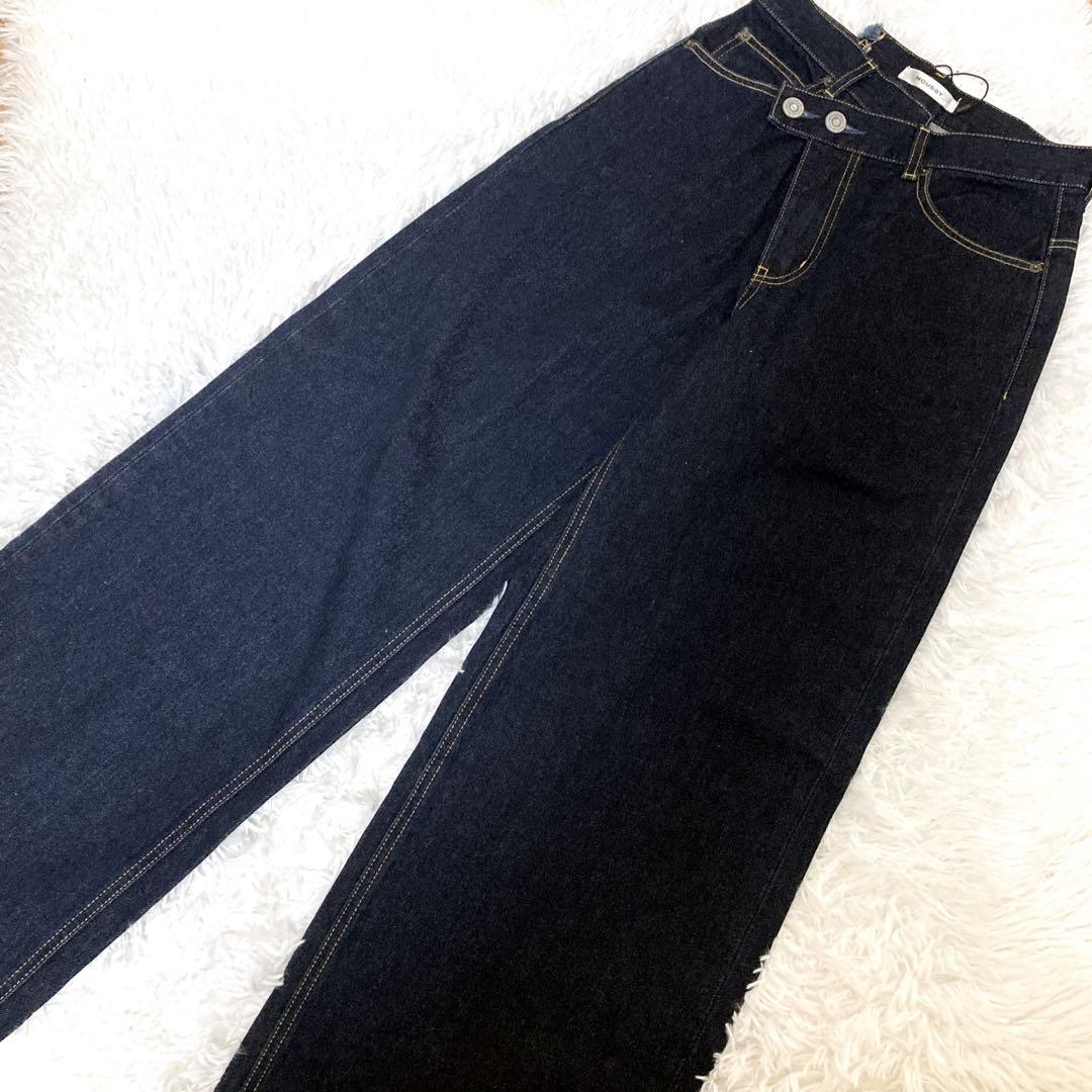 ★新品★ MOUSSY CROSS WAIST WIDE STRAIGHT 1
