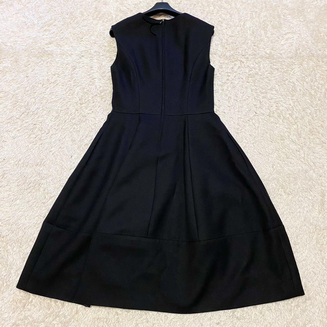 近年✨フォクシー　レディブーケ　ワンピース　ウール　ノースリーブ　ブラック