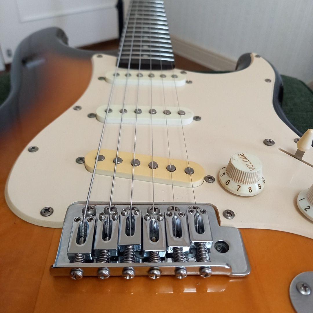 『訳有り』SQUIER BY FENDER BULLET STRAT
