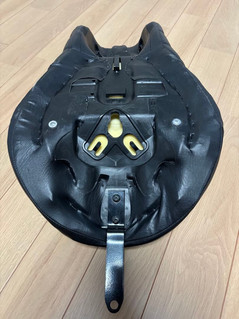 スポーツスター　シート　シングル　ソロ　アイアン　チョッパー　ハーレー　美品