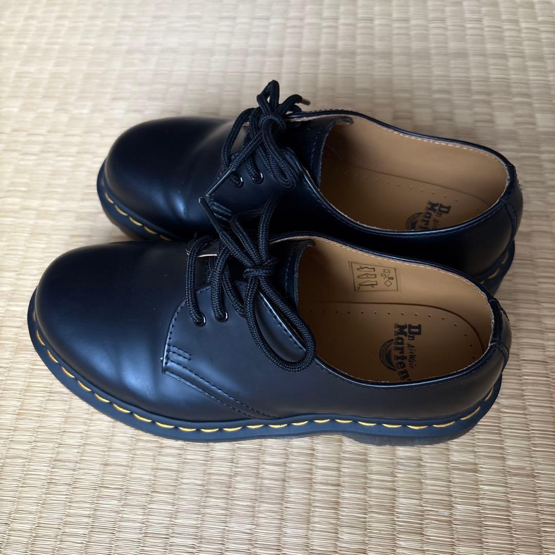 Dr.Martensホールシューズ