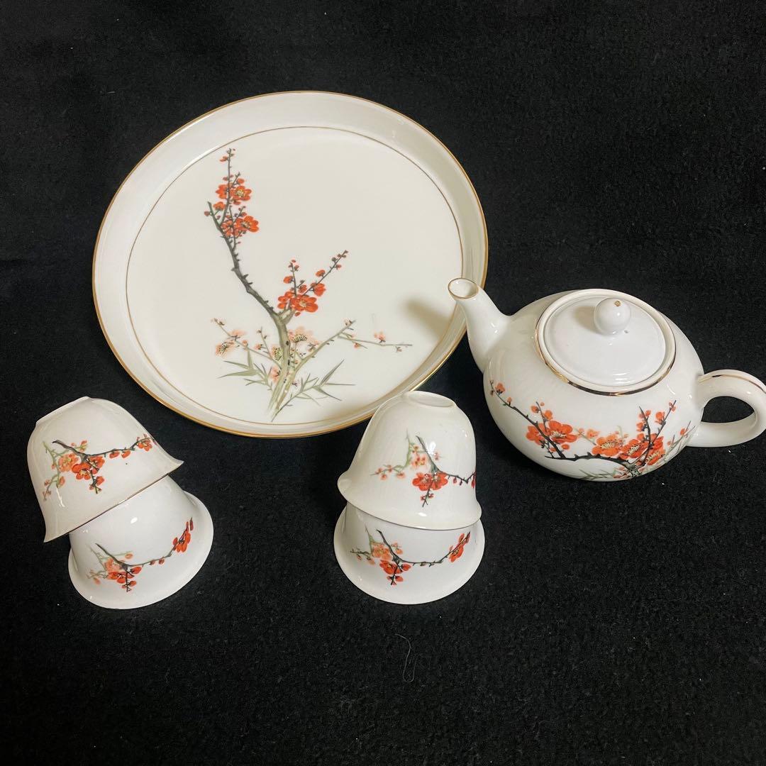茶器セット　茶具　中国　白磁　梅　紅梅　China  飲茶　中国製造　箱入り　茶
