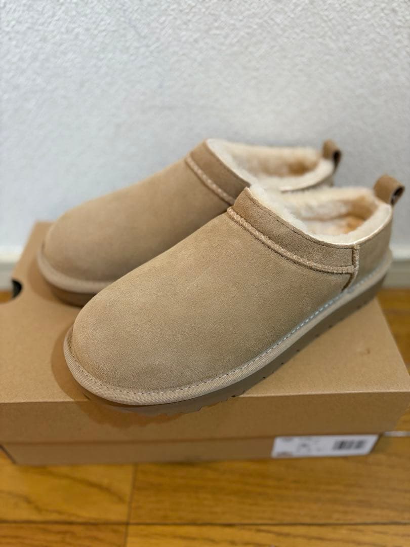 新品　UGG クラシック マイクロ ショートブーツ