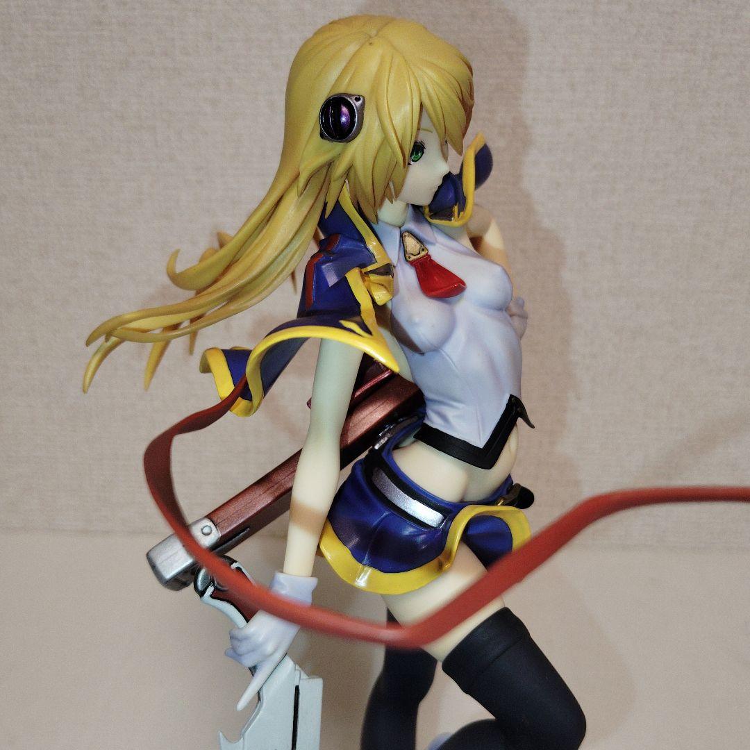 VERTEX ノエル=ヴァーミリオン[BLAZBLUE 1/7スケール]
