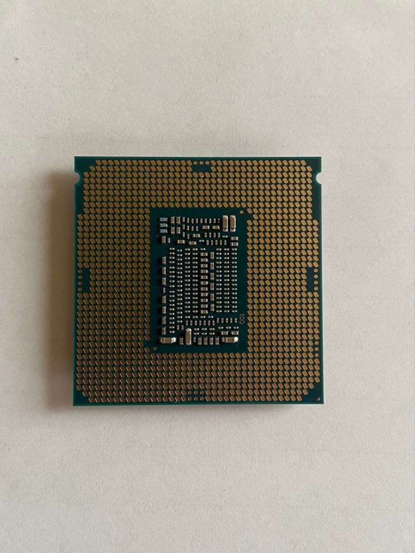 Intel Core i7-8700 ジャンク品