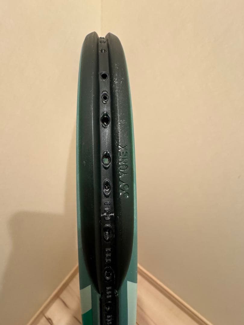 未使用に近い。ヨネックスパーセプト100 300g、G2、一回使用品。