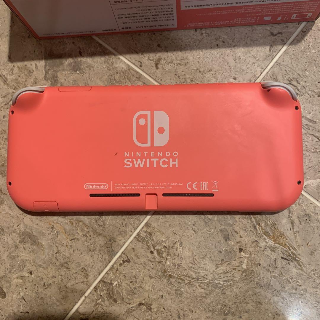ニンテンドースイッチライト　コーラル　switch lite