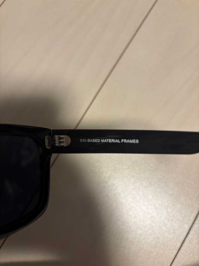 Ray-Ban ブラック スクエア サングラス