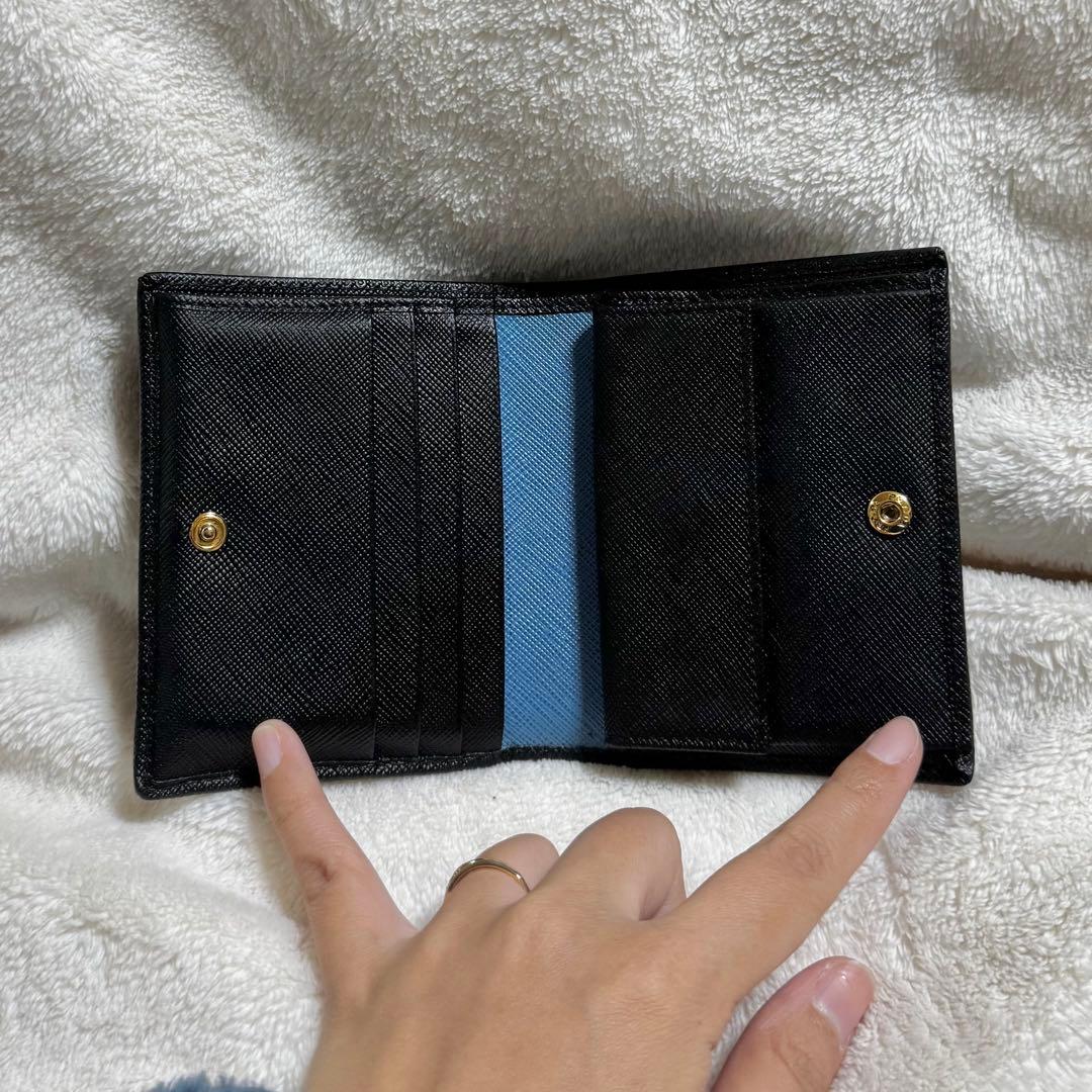 ✨正規品✨ PRADA プラダ 二つ折り財布　サフィアーノ ゴールド金具