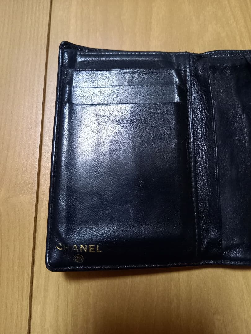 シャネル CHANEL 財布 キャビアスキン ココマーク ブラック 二つ折り財布