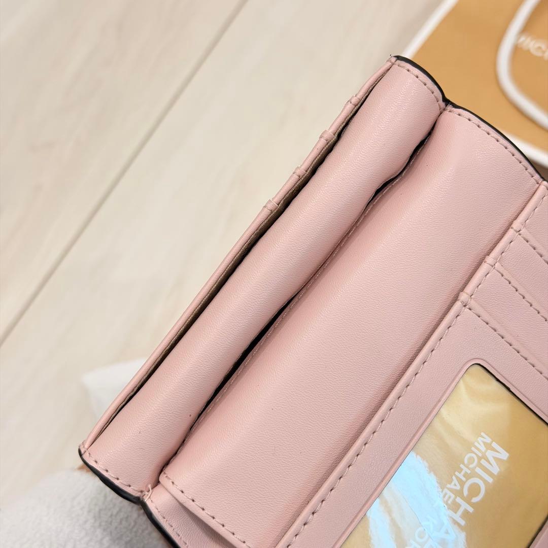 【正規品/新品】MICHAEL KORS モノグラム 二つ折り財布
