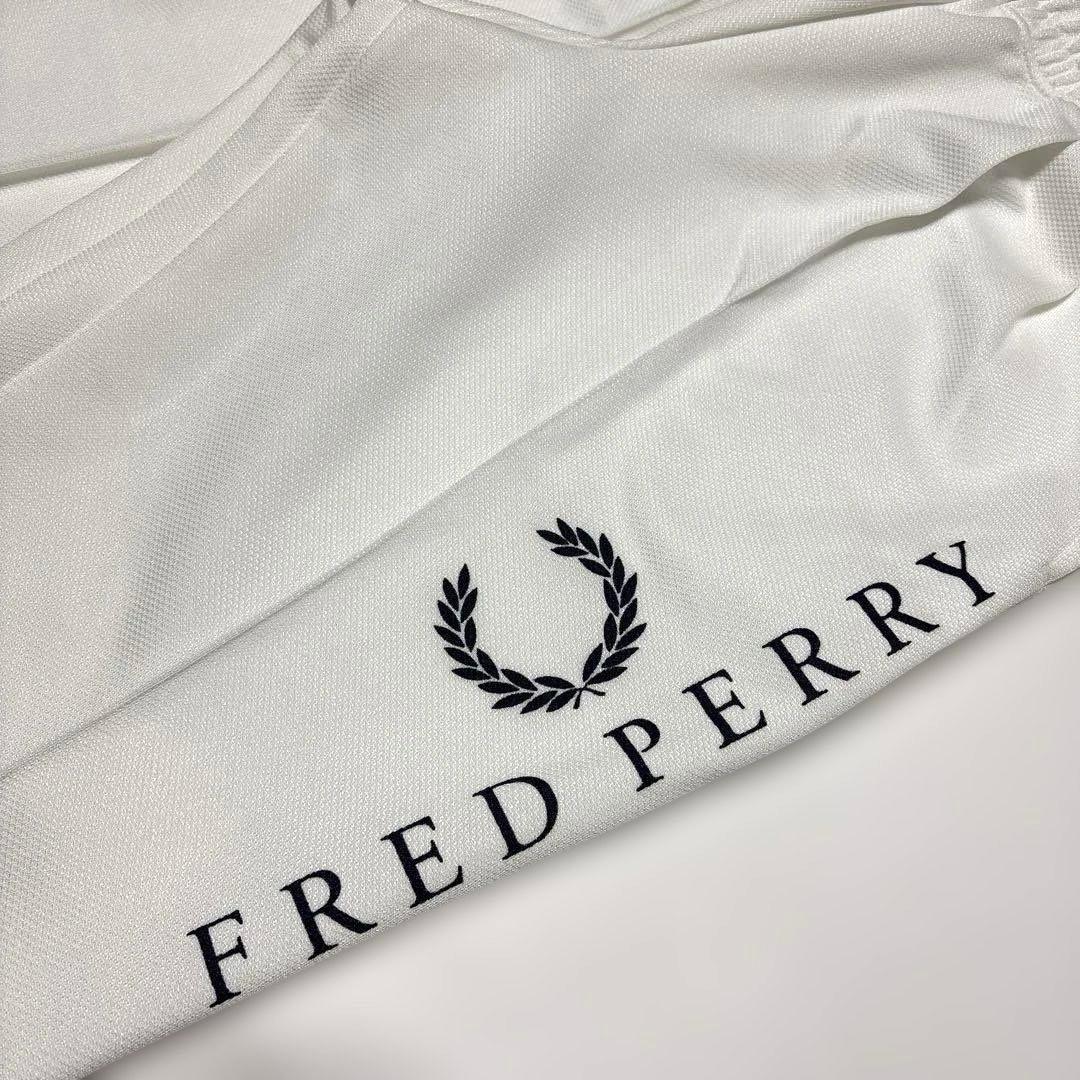 FRED PERRY ジャージセット ホワイト/ネイビー サイズL、S