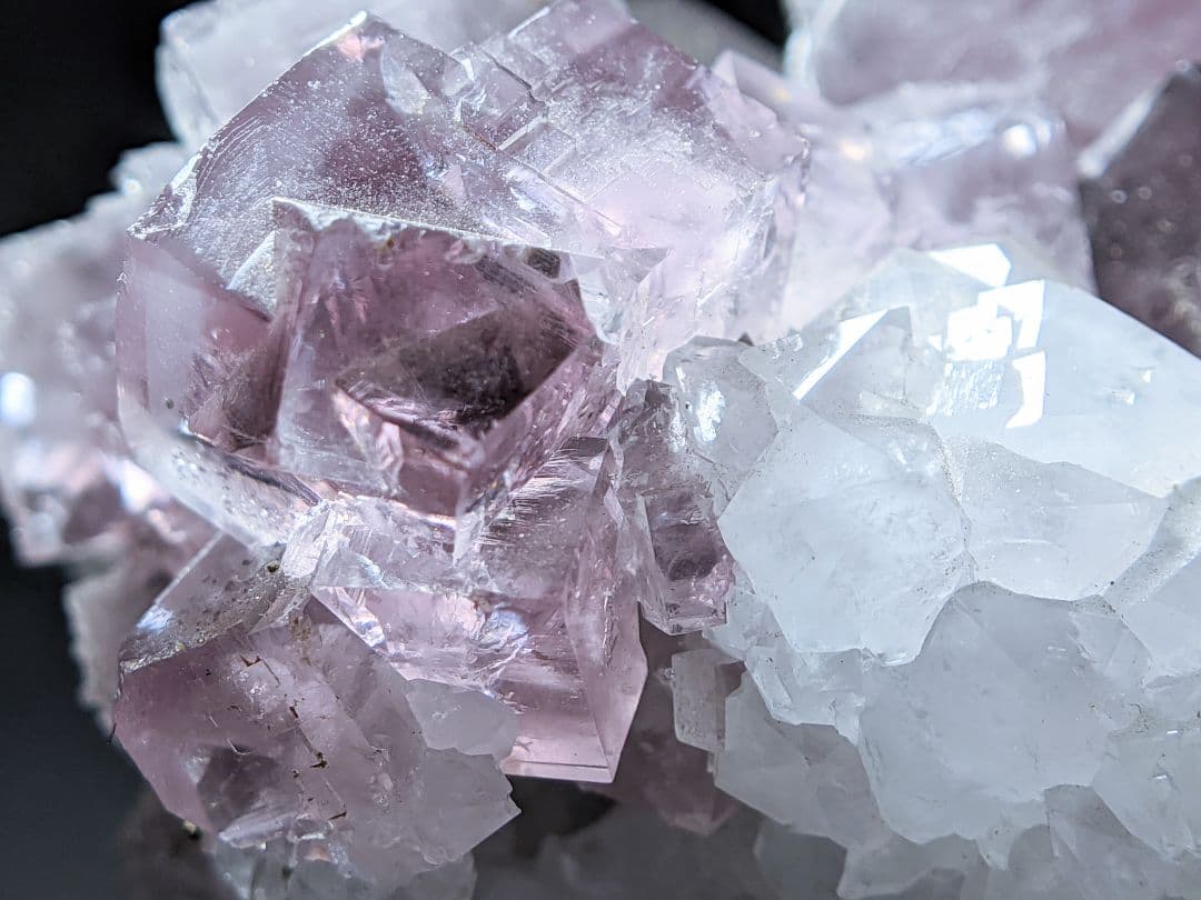 フローライト Cammock Eals Mine イギリス産 鉱物標本