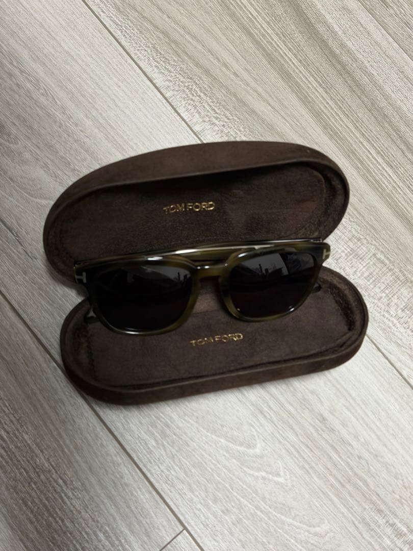 M*o様 TOM FORD TF516 サングラス オリーブグリーン