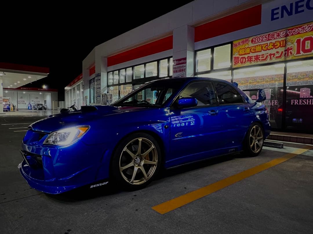 AVS Model7（モデル7） 18インチ 8J +38 PCD114.3