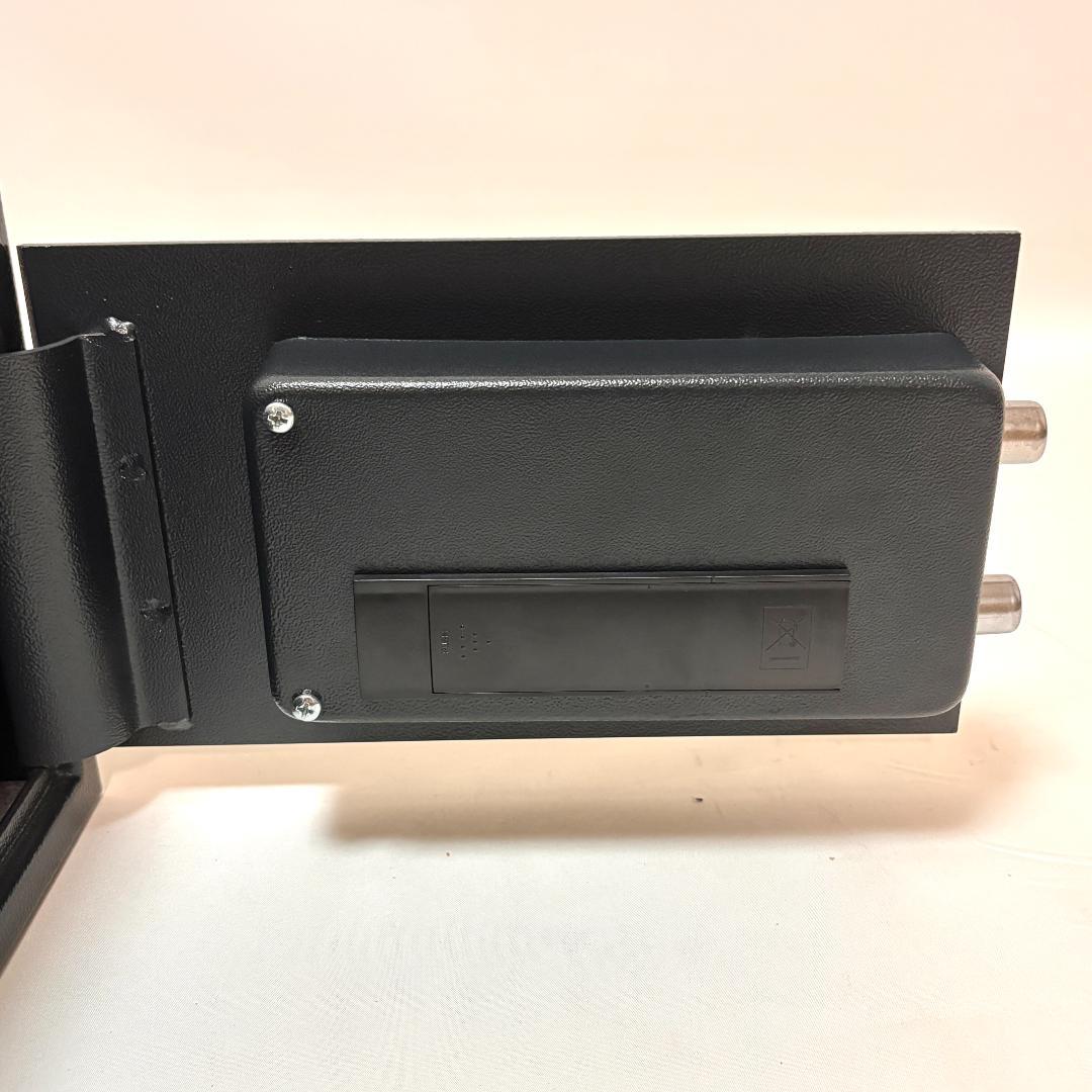 【美品】sentry safe テンキー式 据置型保管庫 X055 金庫