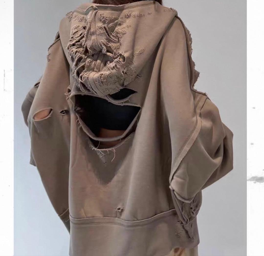 LATUI ATELIER ROISE ダメージ加工 パーカー　フーディ