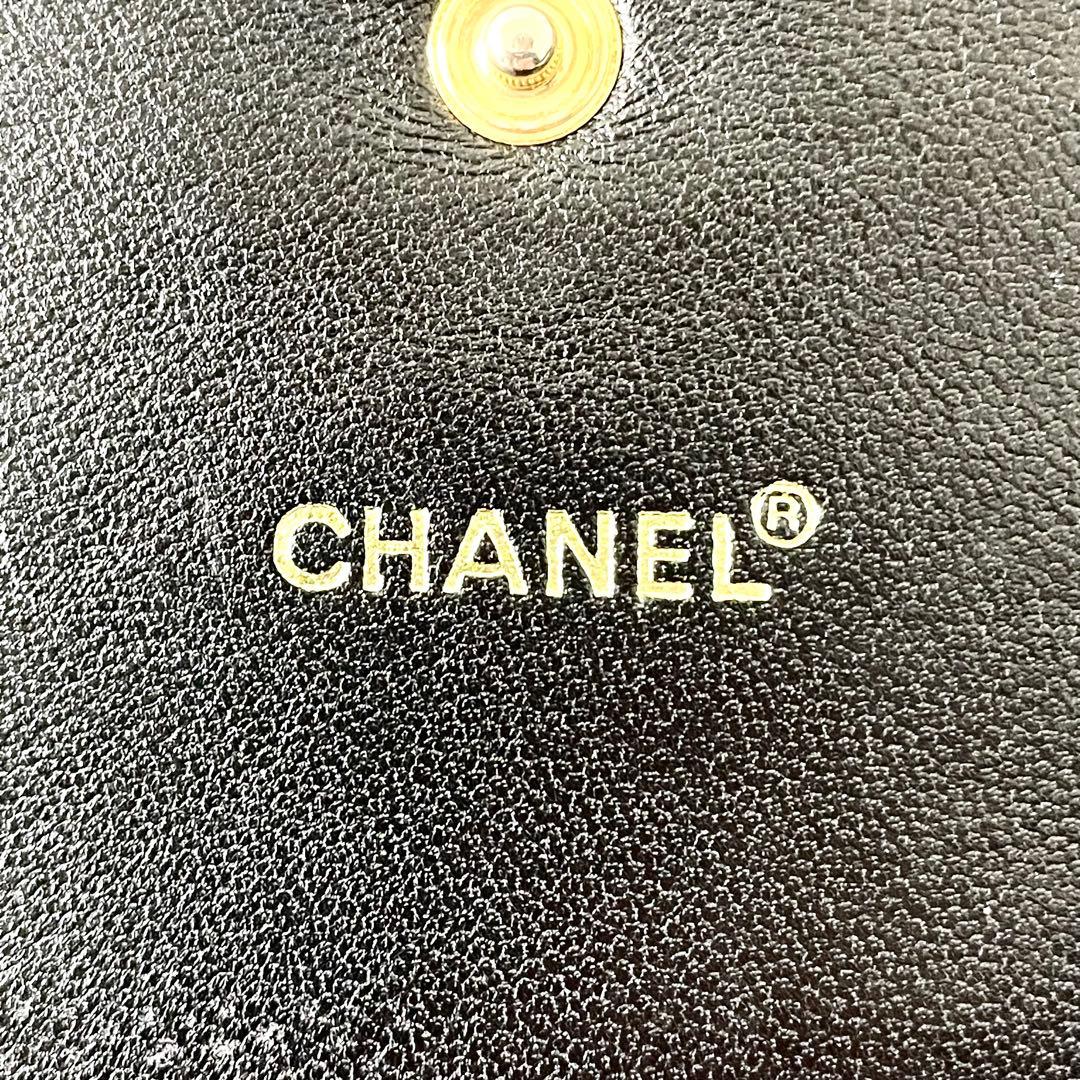 シャネル　CHANEL 三つ折り財布　ココマーク　ブラック　黒　レザー