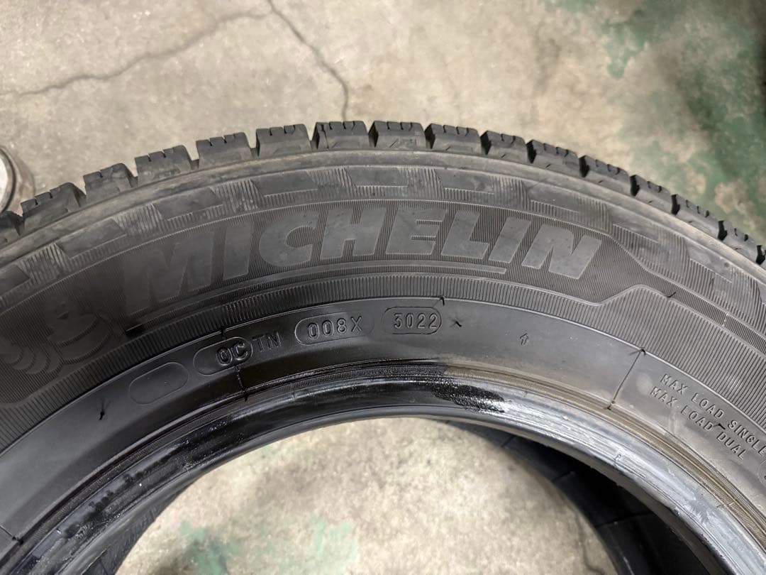 195/80R15 中古スタッドレス 4本 ハイエース キャラバン