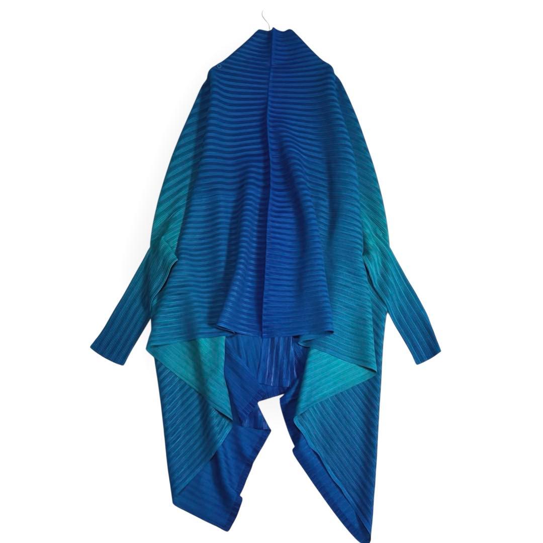 【さとあ】PLEATS PLEASE✨グラデーション　変形ロングポンチョ