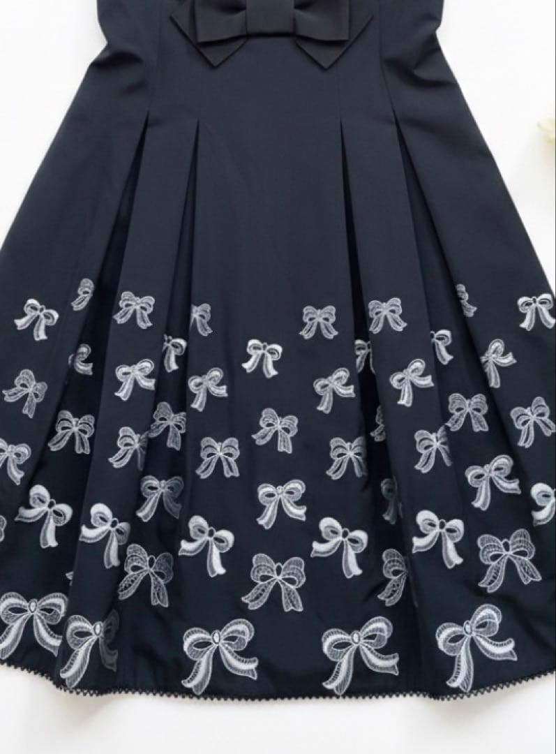 エムズグレイシー リボン刺繍ワンピース
