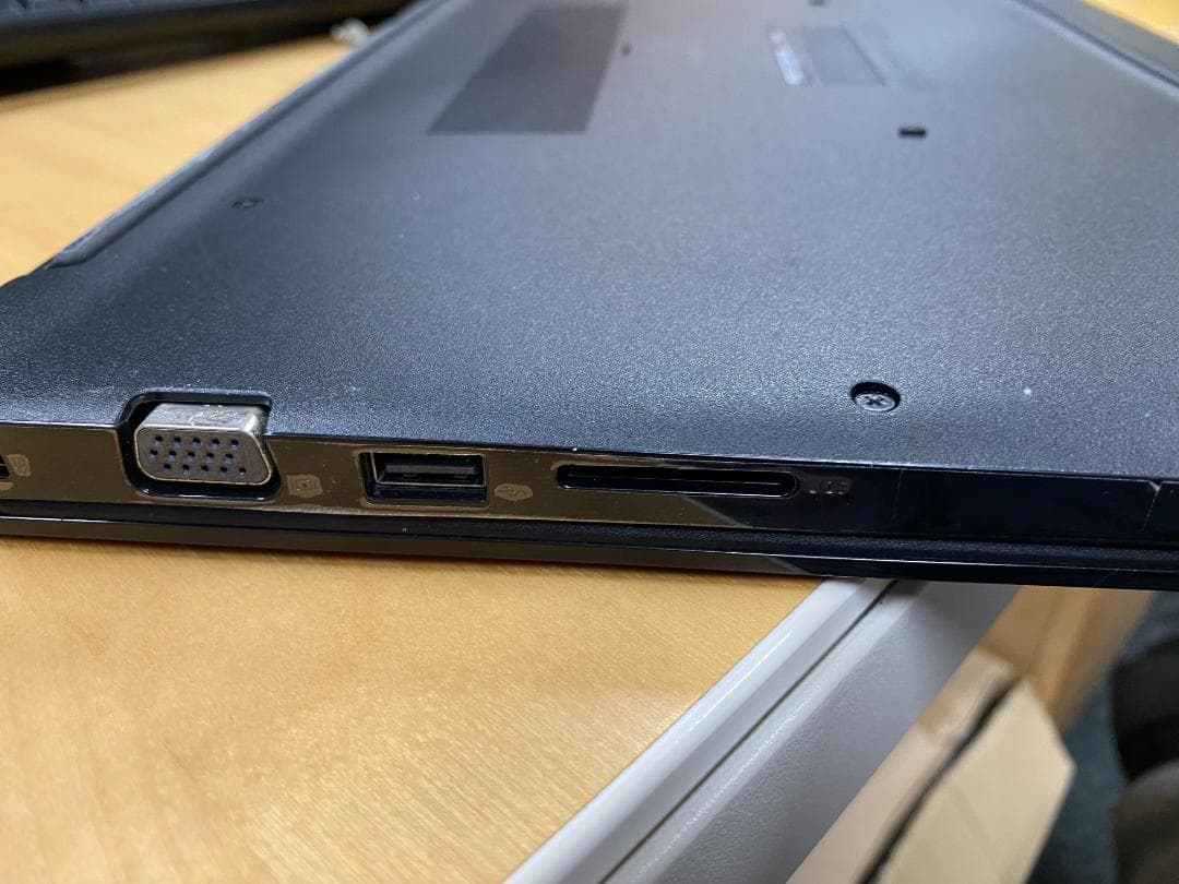 【美品中古】LATITUDE3500　Corei5　メモリ8㎇　SSD仕様_1
