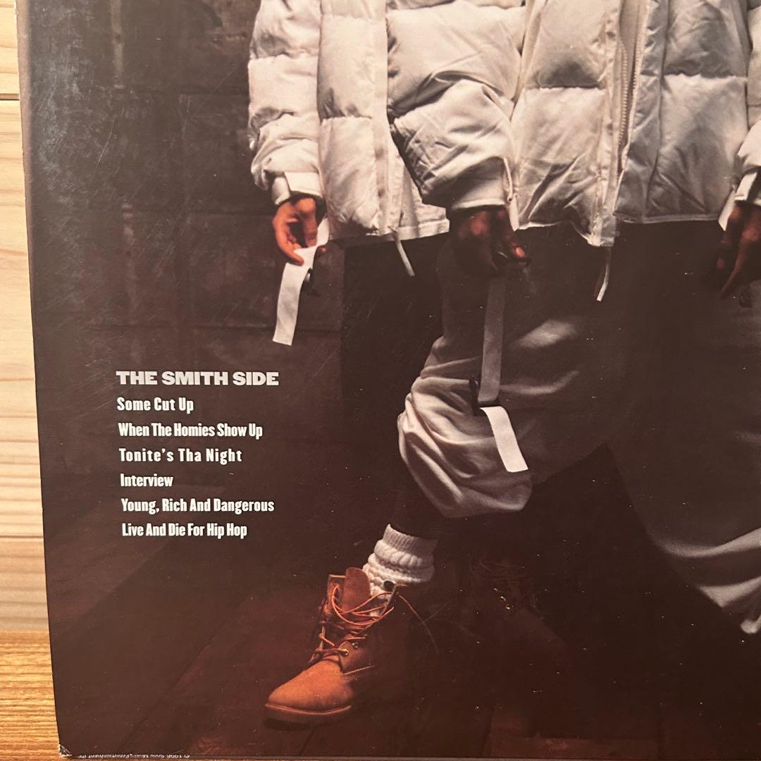 YOUNG RICH & DANGEROUS レコード