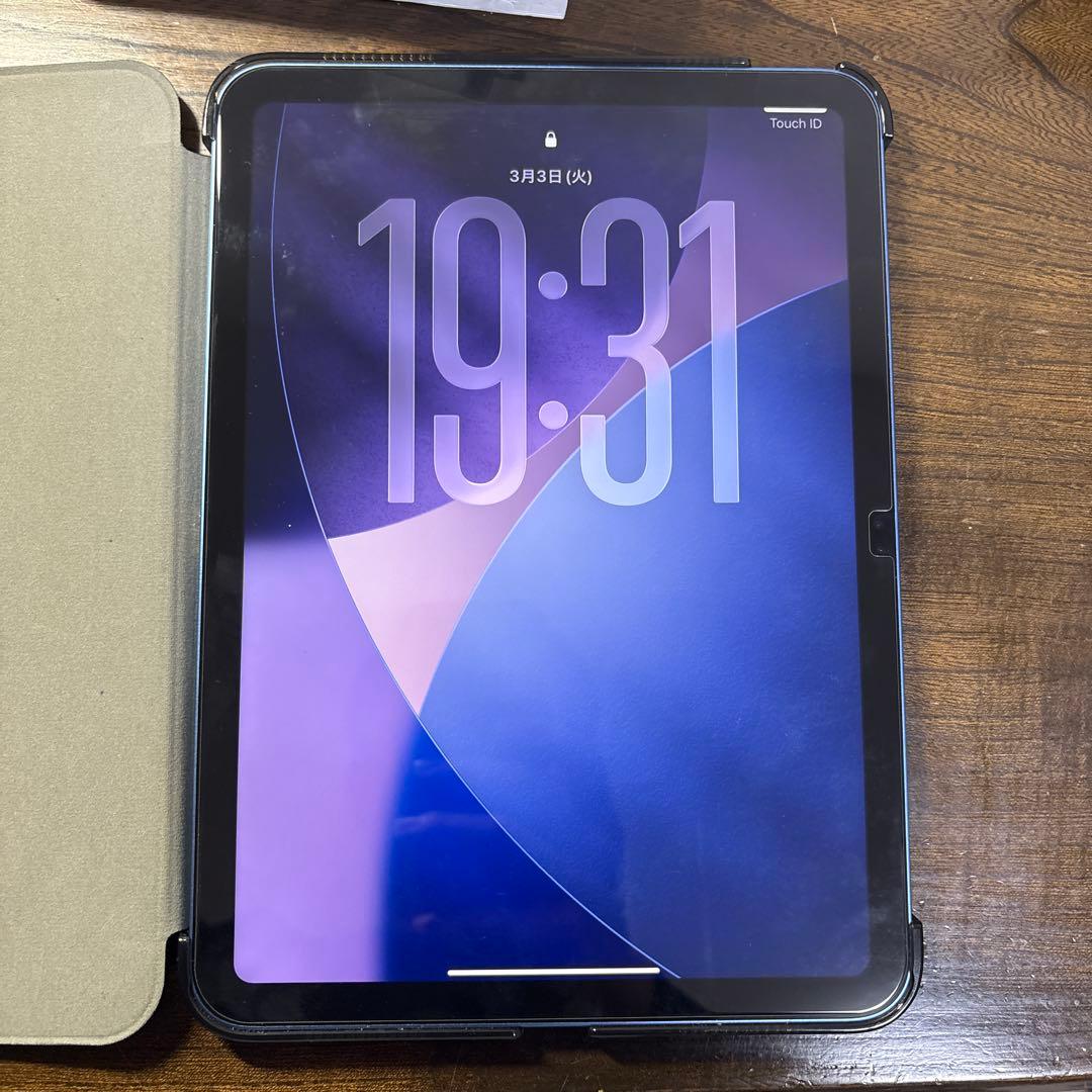 iPad a16 WiFiモデル 128GB ブルー