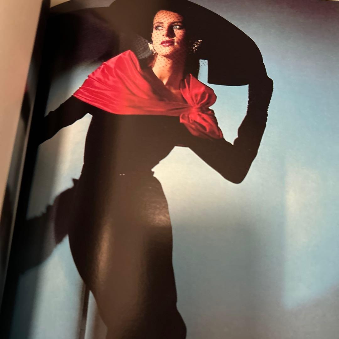 洋書 Yves Saint Laurent: