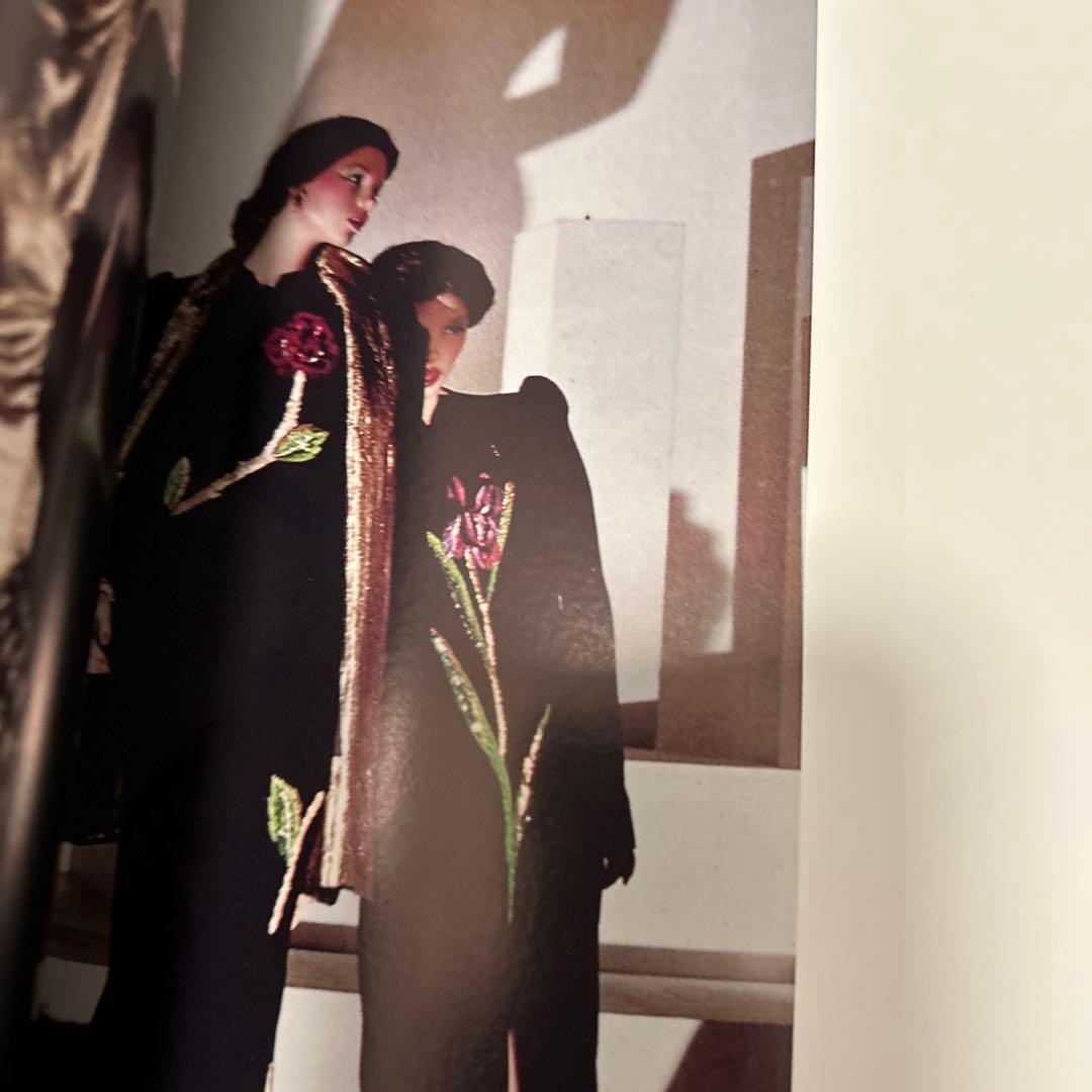 洋書 Yves Saint Laurent: