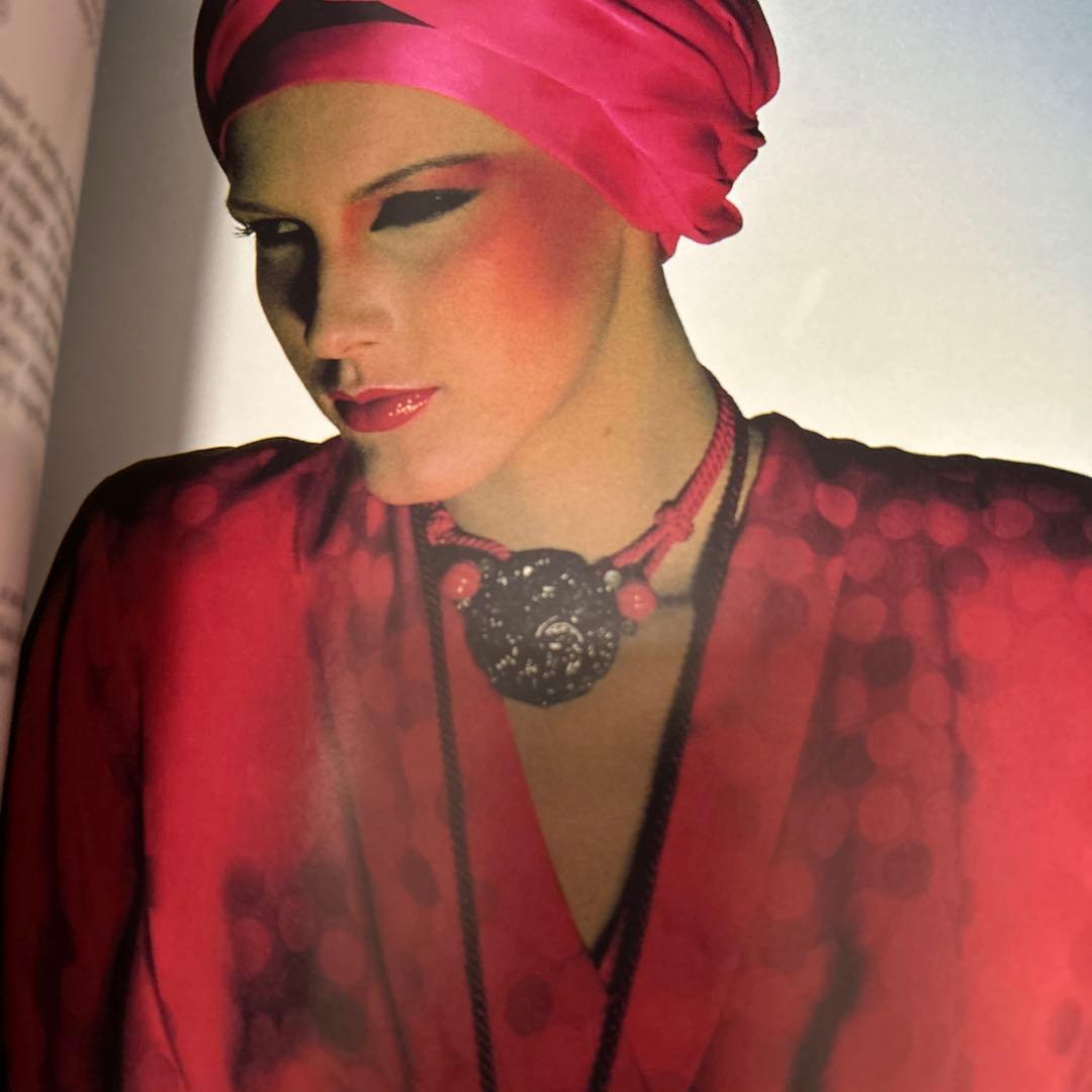 洋書 Yves Saint Laurent: