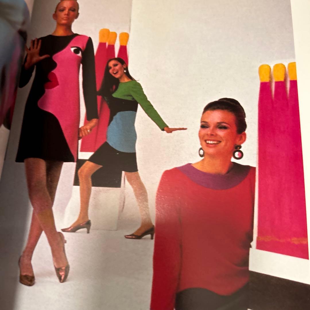洋書 Yves Saint Laurent: