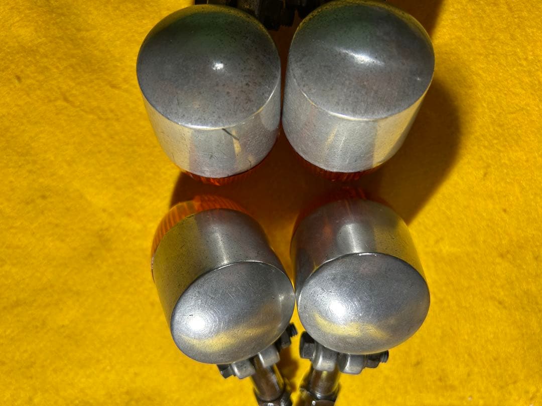 ホンダCB72ビンデージアルミ製ヨーロピアンウインカー４個(中古)