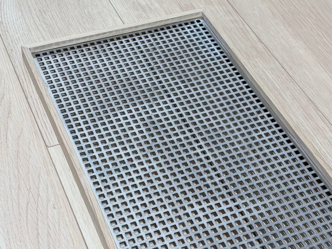 Wonderout/Universal Mesh Tray 00（天板のみ）