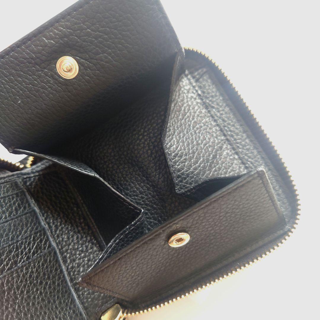【未使用】ジミーチュウ 財布 二つ折り JIMMY CHOO スタッズ