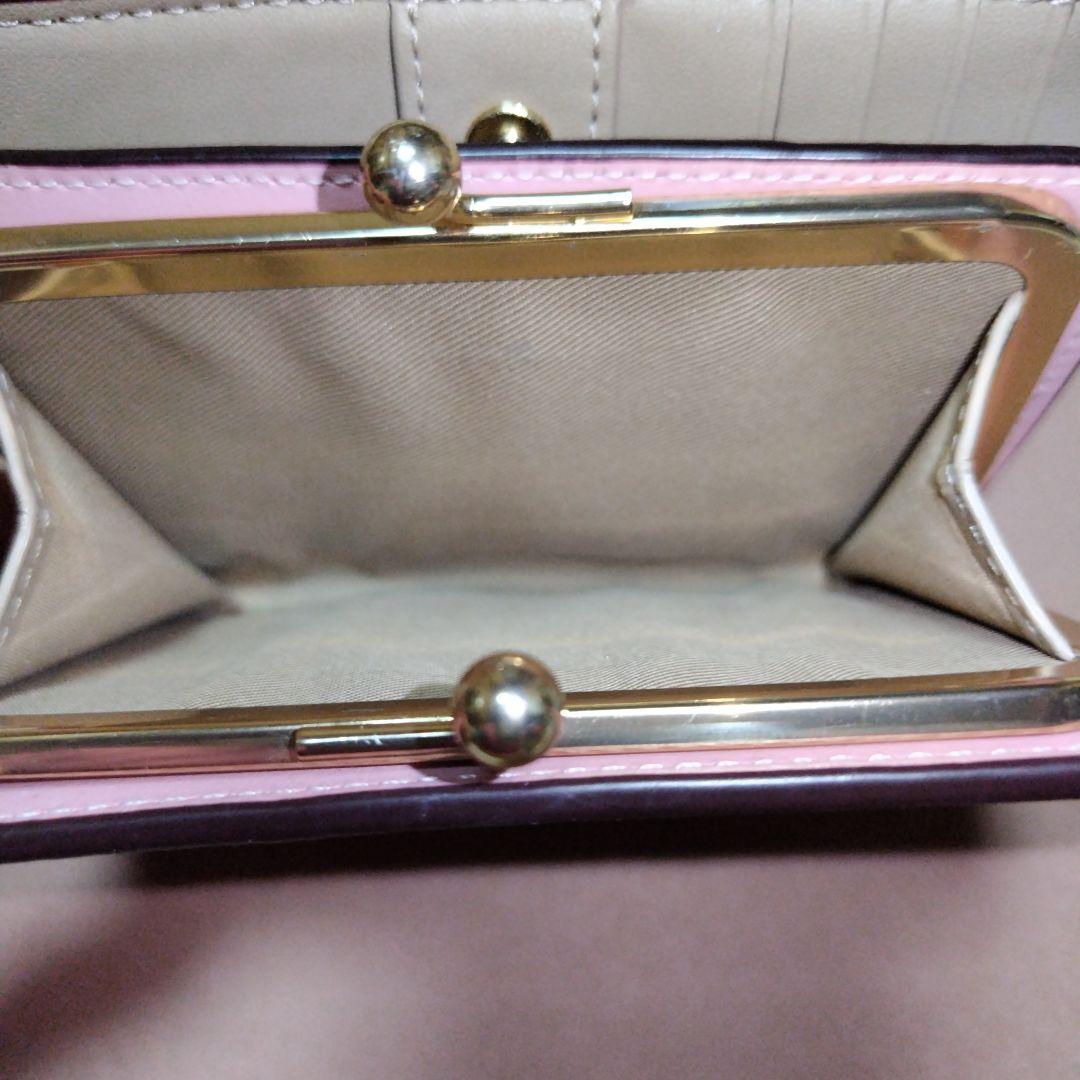 ありなページCOACH２つ折りがま口財布　花柄