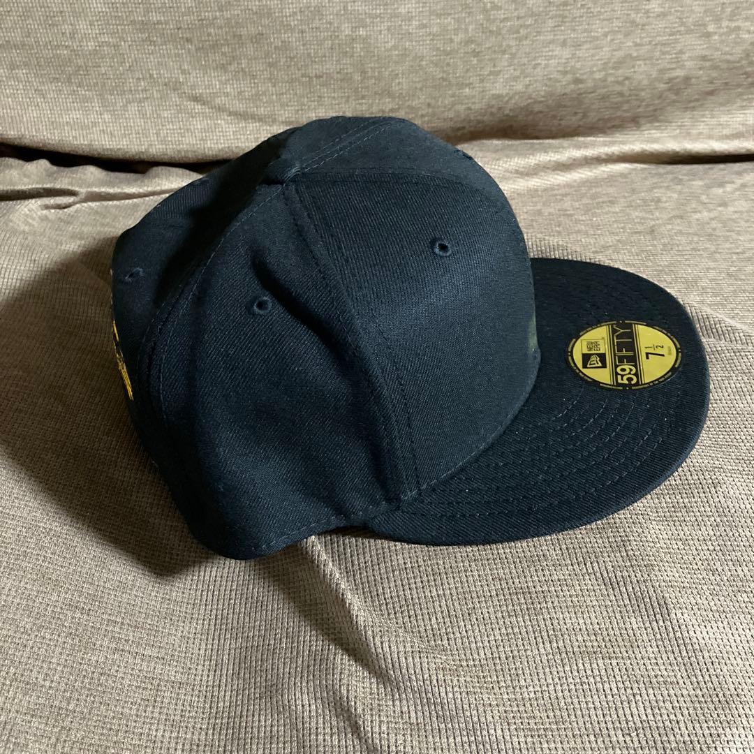 supreme アンタイヒーローNew Era 59FIFTY キャップ