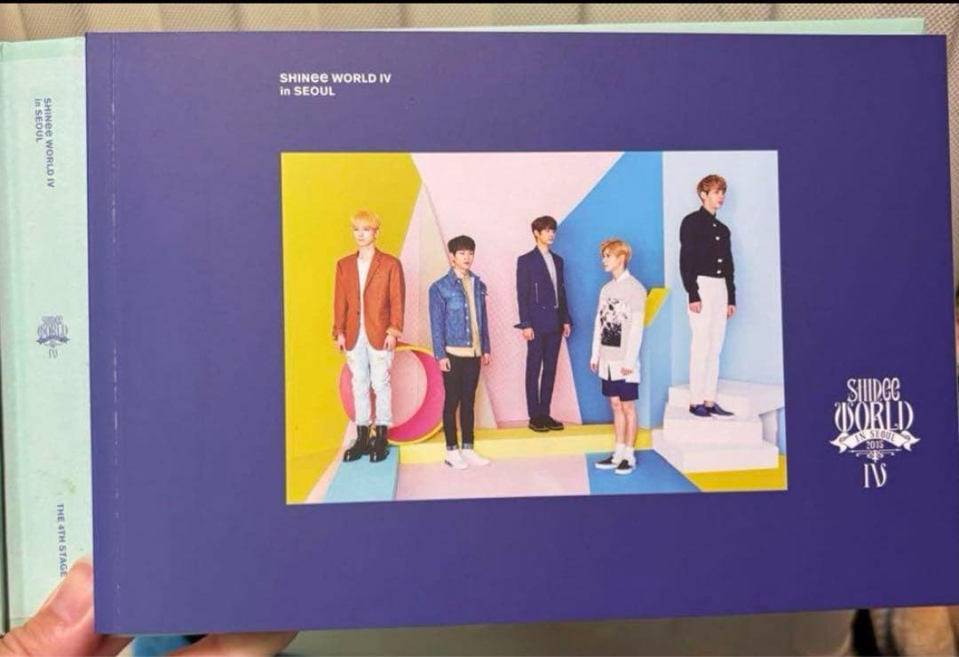 【新品未使用】【廃盤品】 SHINee WORLD IVinSEOULDVD