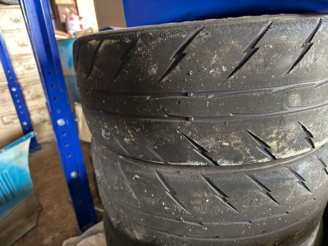 シバタイヤ R23 215/45R17 2本